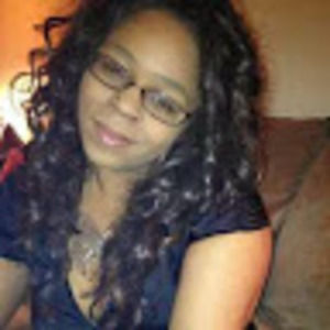 Meet your Posher, Carla